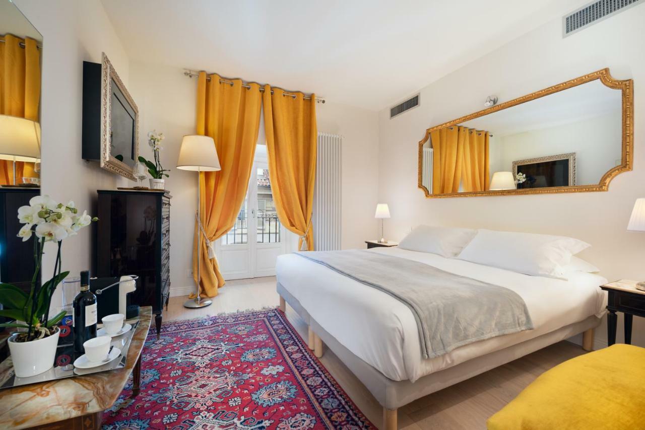 Deluxe King Room,790423038:JPEG